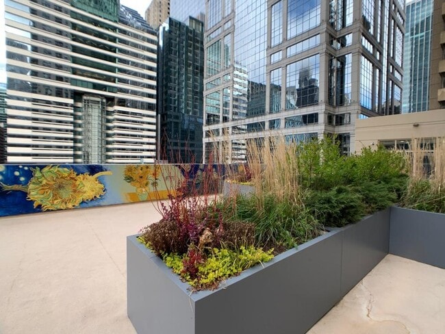 Photo - 1 bedroom in Chicago IL 60601 Unit 2808