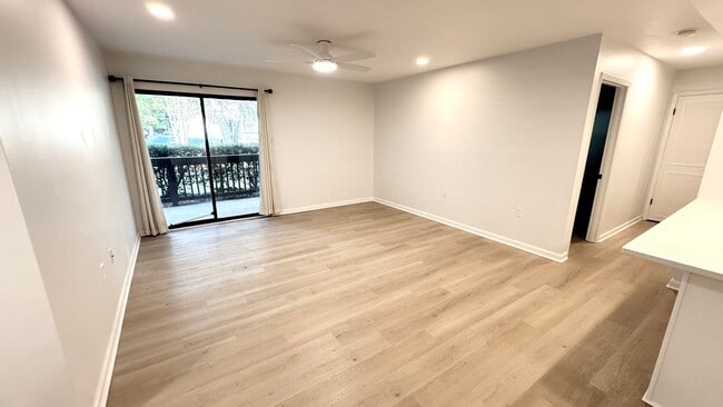 Photo - 5016 Sardis Rd Unit The Essex Loft