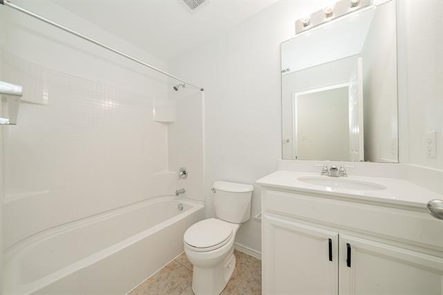 Photo - 122 Feverbush Dr