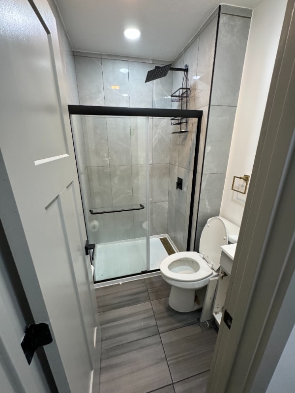 Photo - 534 Lee St Unidad Apt #4