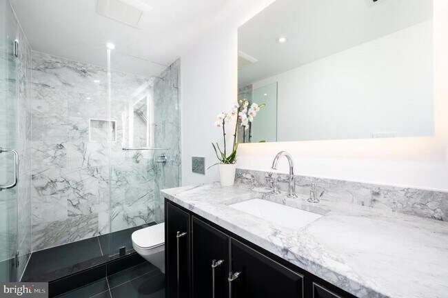 Photo - 1204 Q St NW Unit 1