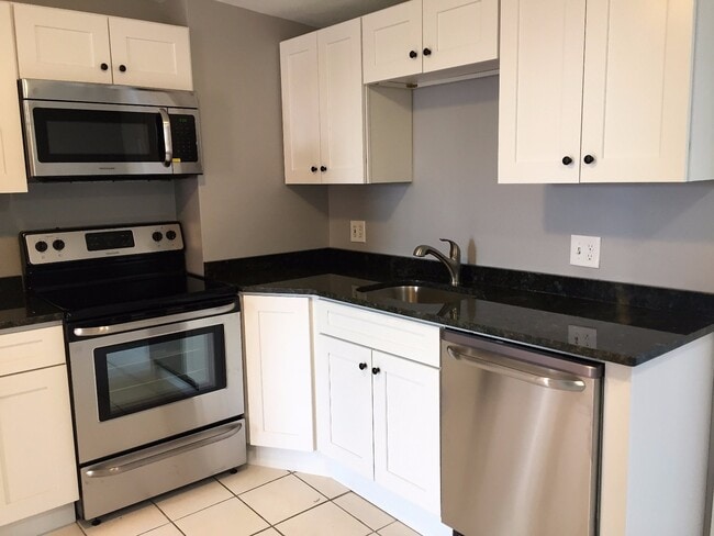 Building Photo - 18 Allston St Unit 3
