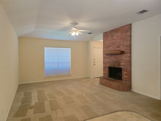 Photo - Hewitt Duplex!