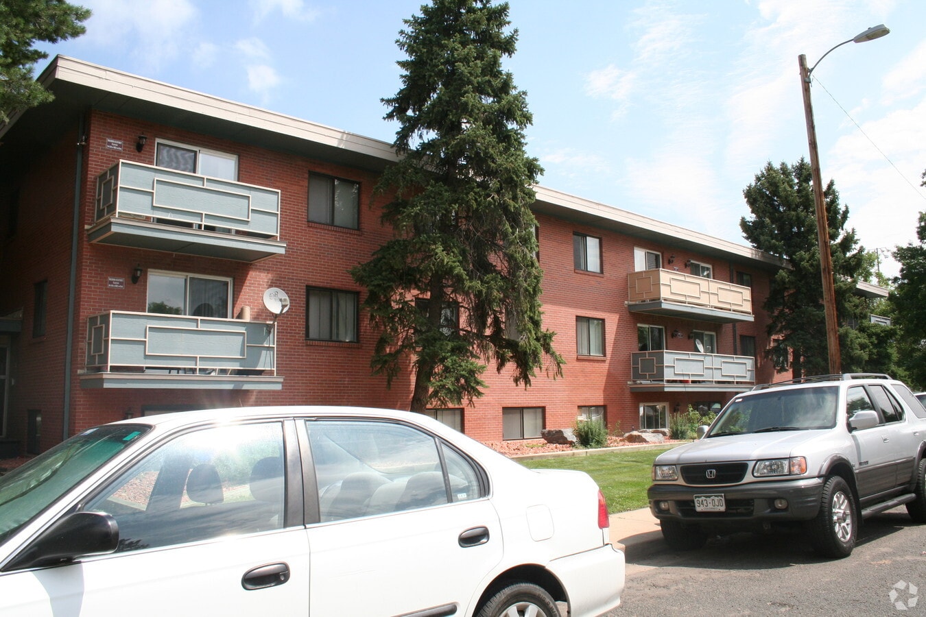 Photo - Marine Apartments
