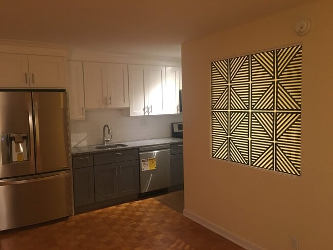 Photo - 224 W Rittenhouse Sq Unit 903-- 1 bedroom