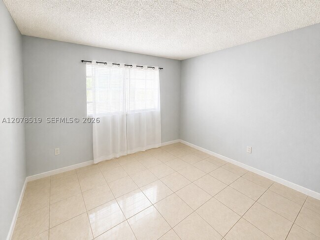 Photo - 10850 W Flagler St