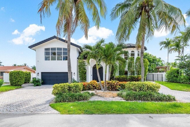 1366 SW 4th Ct