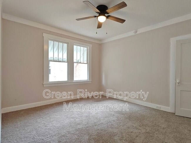 Photo - 643 Linwood Ave