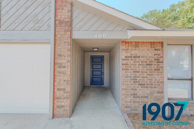 Photo - 400 Trinidad Dr