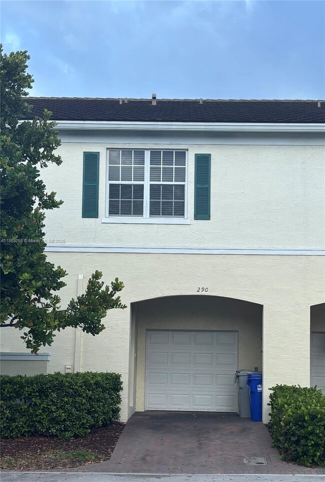 Building Photo - 290 SW 7th Ct Rental
