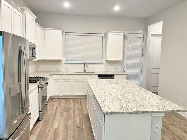 240 Revere Dr