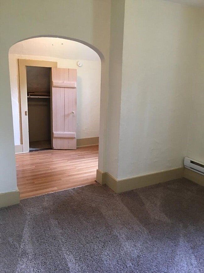 506 N McKean St Unit 3