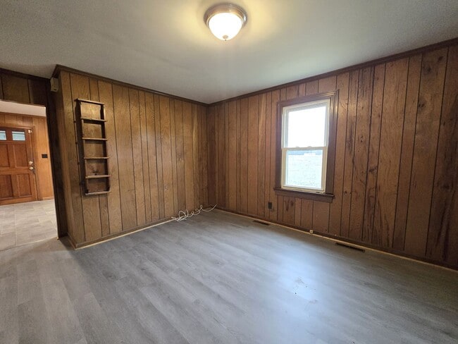Photo - 486 Folly Rd