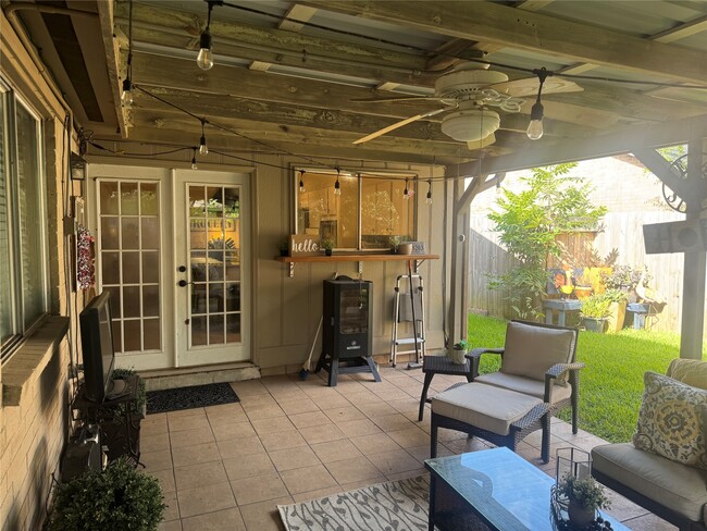 Photo - 3127 Pecan Point Dr