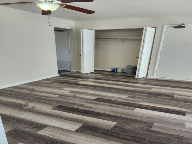 Photo - 7715 Woodward Ave