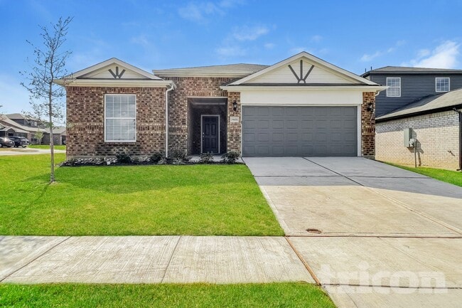 Building Photo - 1903 Belmont Dr