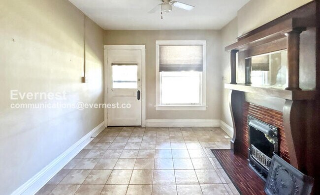 Photo - 453 S Clarkson St