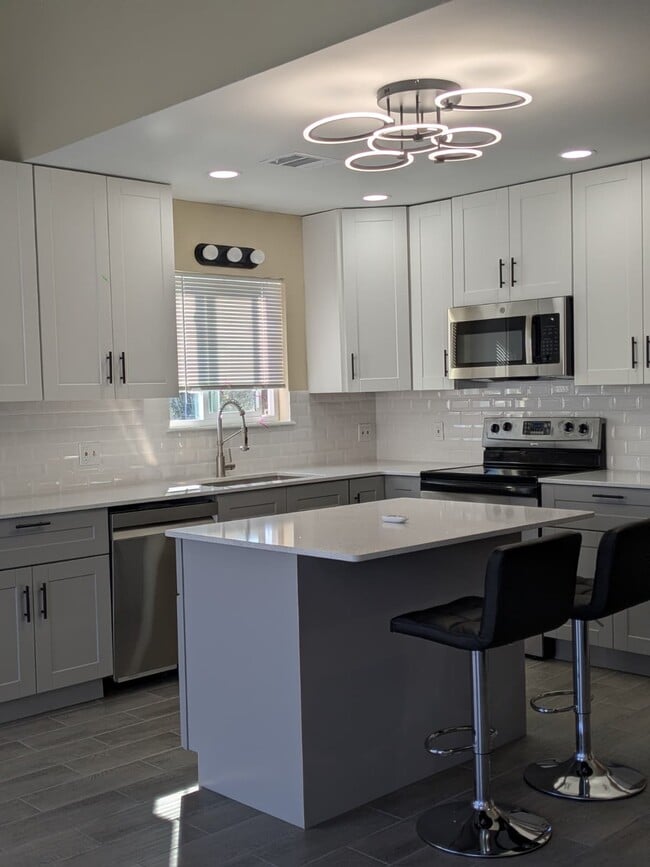 Photo - 3700 Golf Colony Ln Unidad 14B