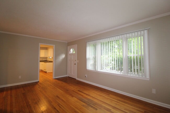 Photo - 2 Bedroom 1 Bath Home in Roeland Park.
