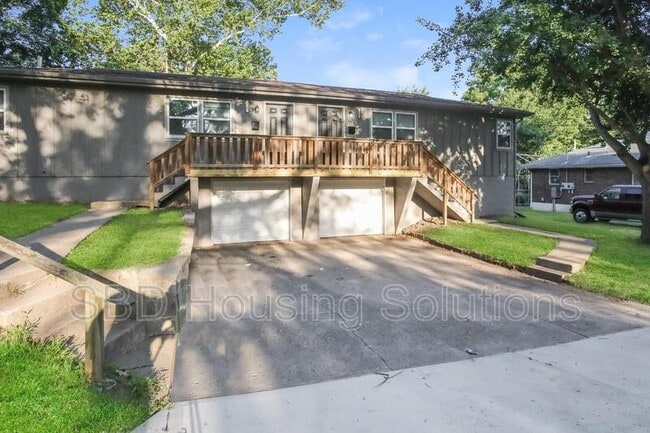 Photo - 1903 S Crescent Ave