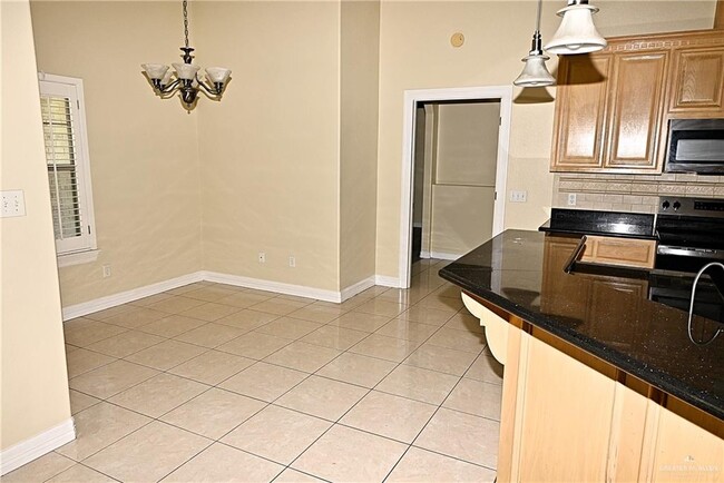 Photo - 18 Knight Ave