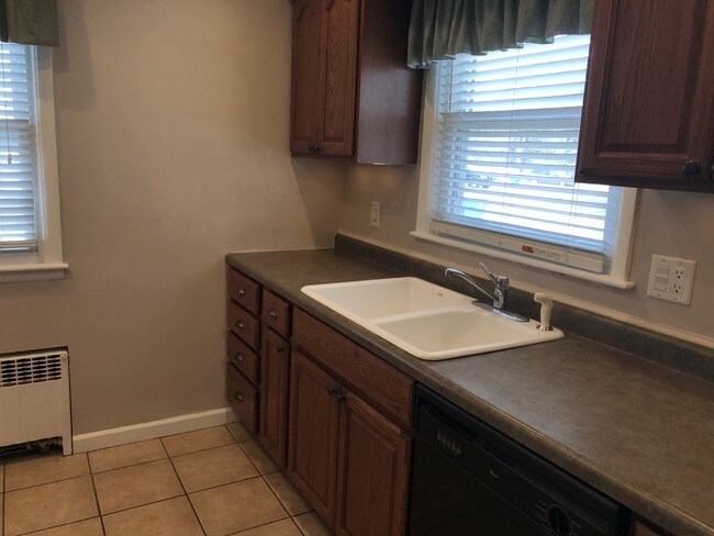 Photo - 920 21st Avenue A