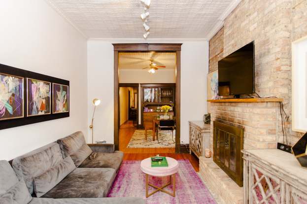 Living Room - 1326 W George St Unit 1