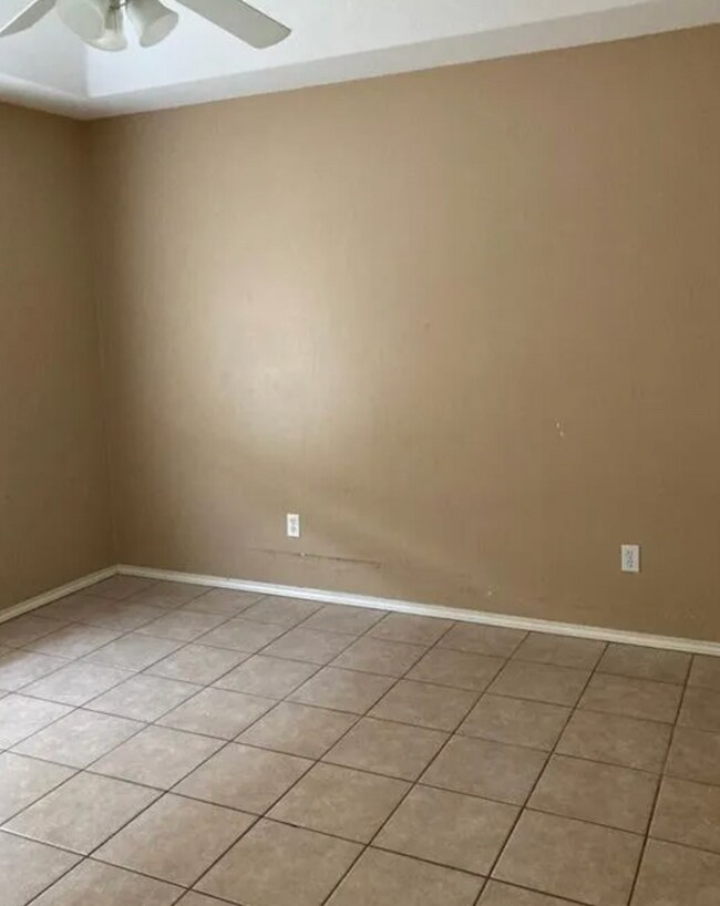 Photo - 3612 Zelma St Unit 1