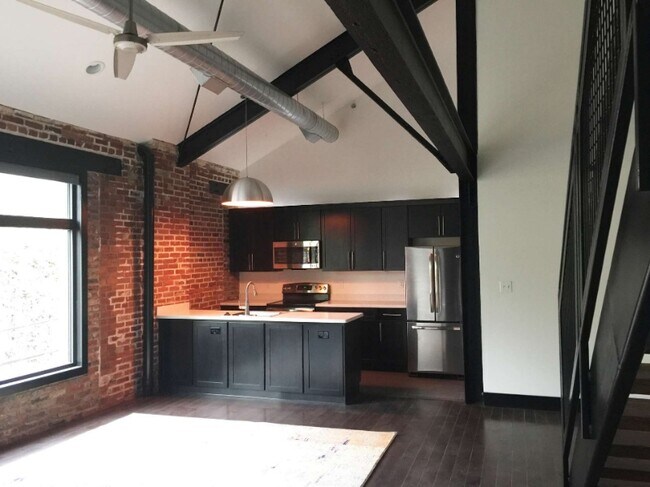 Photo - 168 S 19th St Unit 201