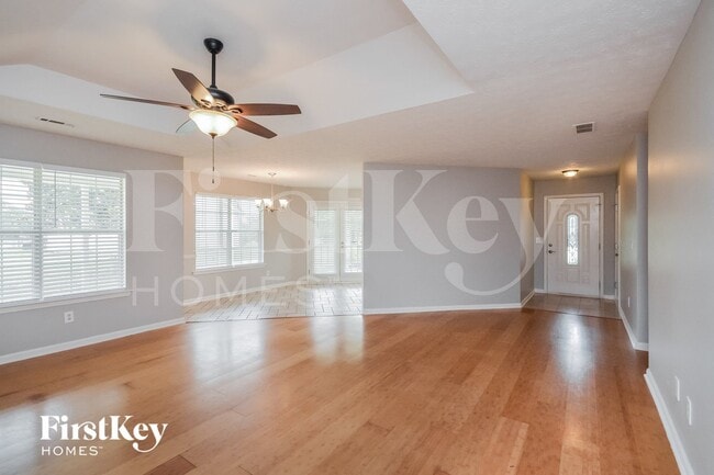 Photo - 170 Falcon Ridge Dr