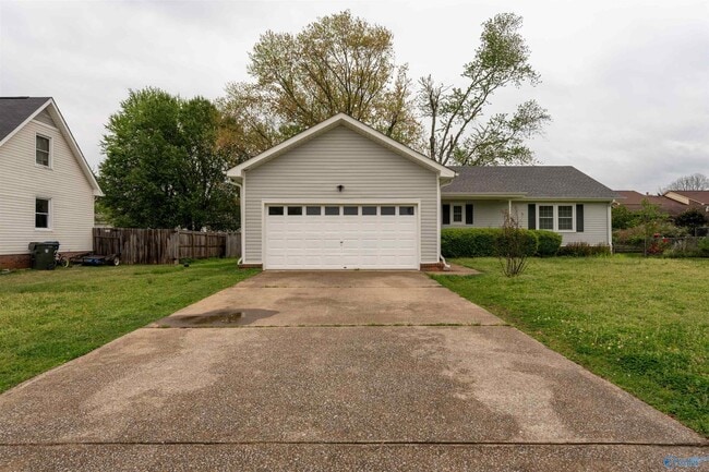 Photo - 104 Westminster Way