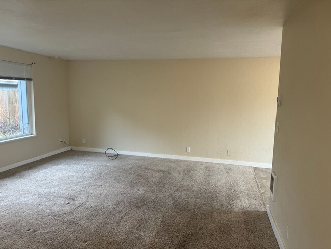 Photo - 41 N Lawrence St Unit #2