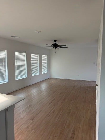 Photo - 3115 Savannah Rose Dr