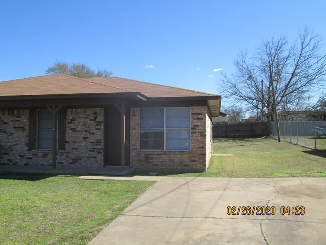 Photo - 2029 Brandi Ln House