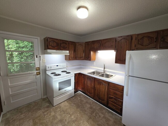 Photo - BH-beal1444 Unit 1444 Academy Street