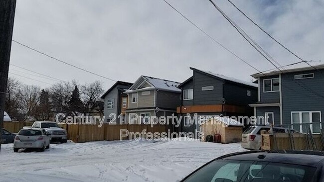 Photo - 7427-7106 106 St