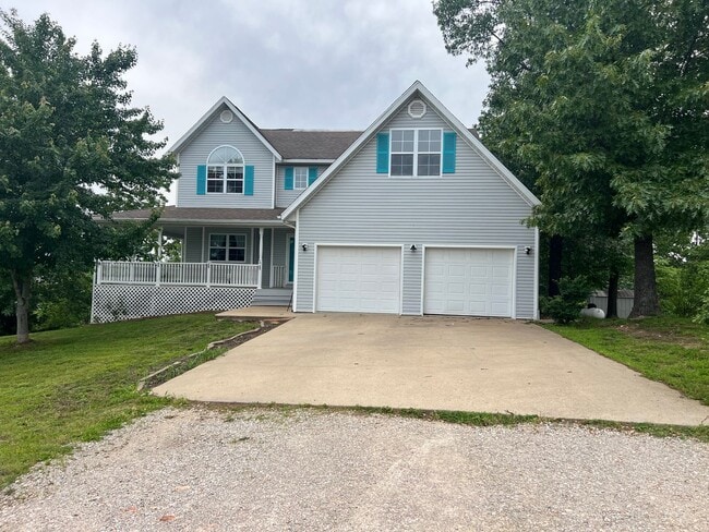 Building Photo - Available 6/21
