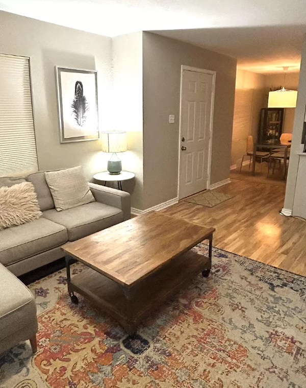 Photo - 3021 Dexter St