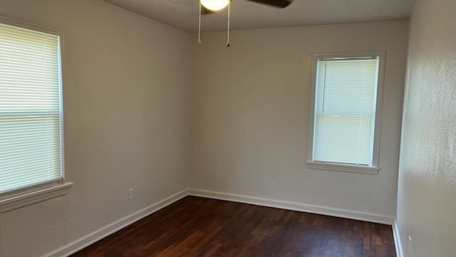 Photo - 210 W Kittyhawk Dr