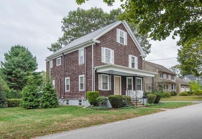 Building Photo - 27 Commonwealth Ave Unit 2