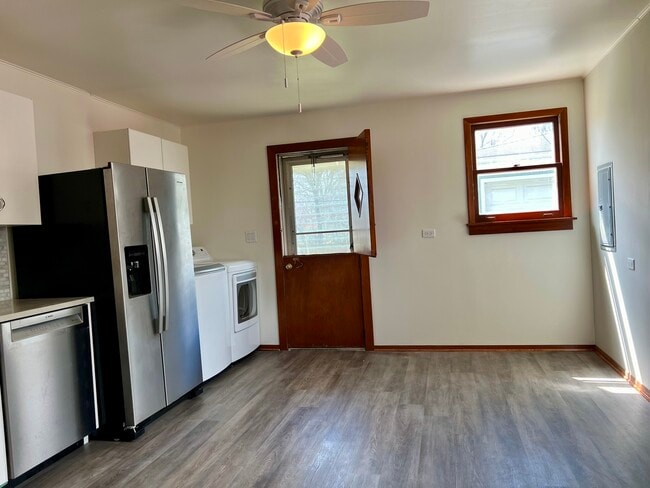 Photo - 2107 Quail Ln