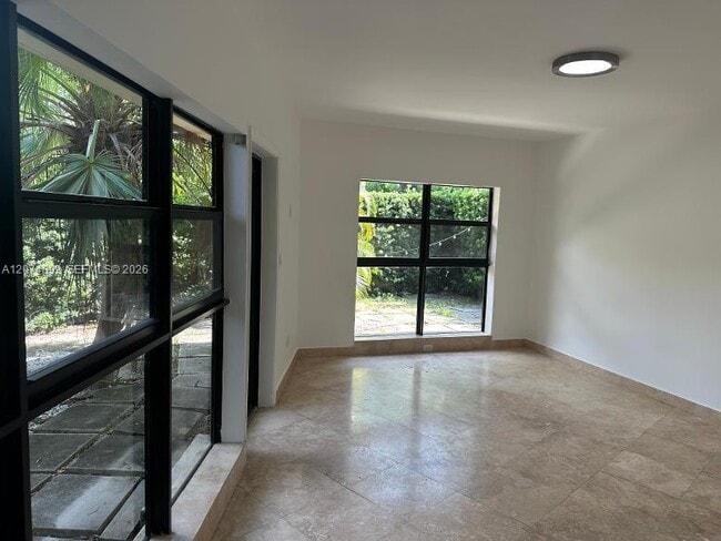 32 Camden Dr Unidad 3