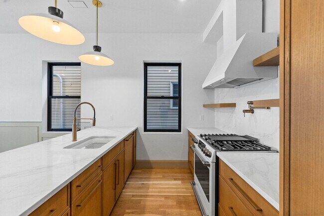 Photo - 166 New York Ave Unit 1