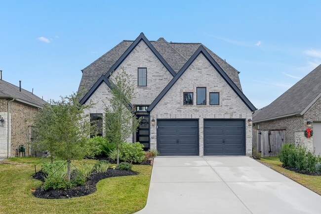 Building Photo - 647 Sand Branch Dr