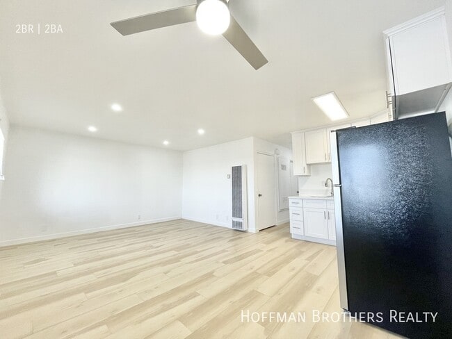 Photo - 14011 S Budlong Ave Unidad 207