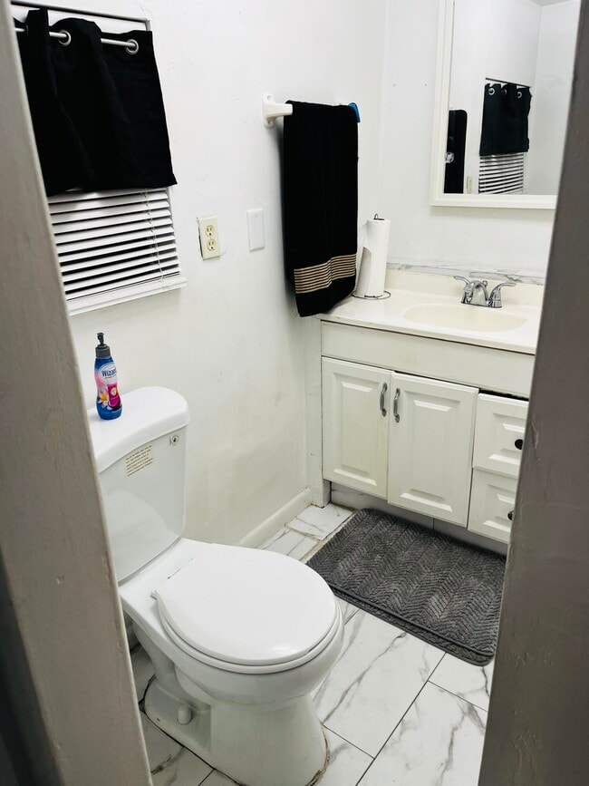 Photo - 19530 NW 11th Ave