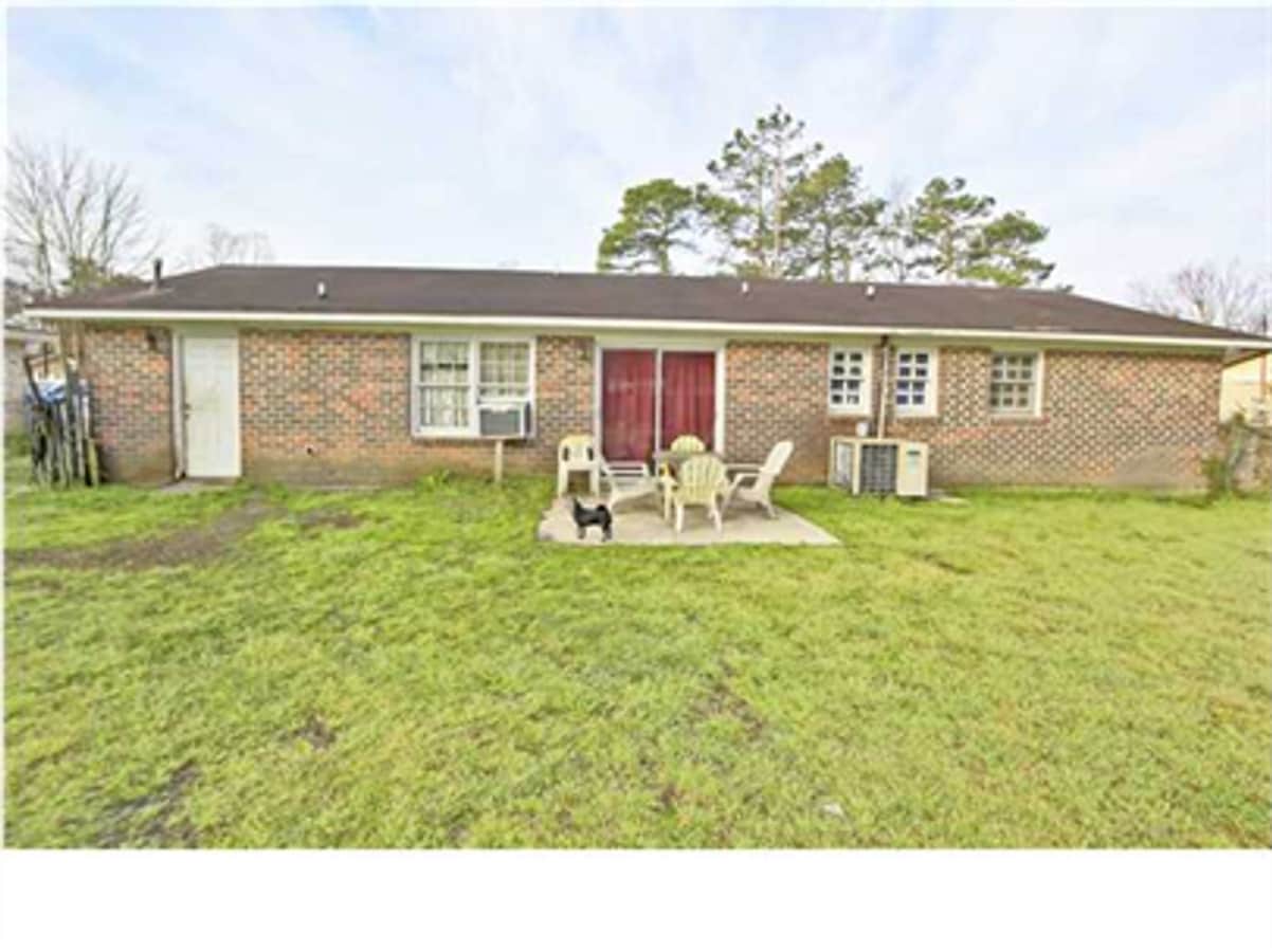Photo - 4490 Hardwood St