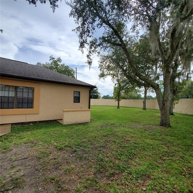 Photo - 603 Water Rd