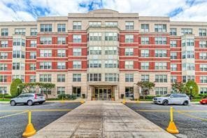 Photo - 300 Mamaroneck Ave Unidad 616 Rental