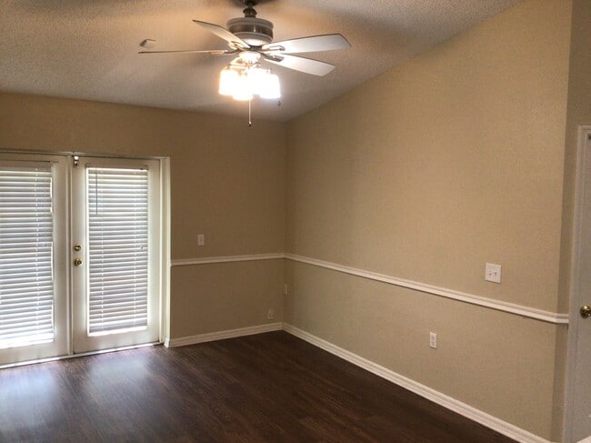 Photo - 3293 Carlotta Rd